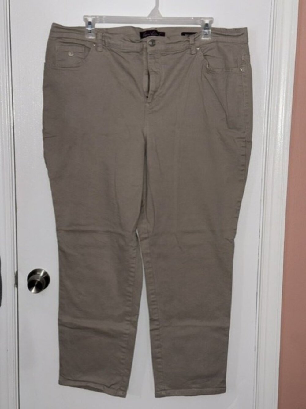 Gloria Vanderbilt Amanda High Rise Straight Leg Jeans Taupe Khaki 22W Avg